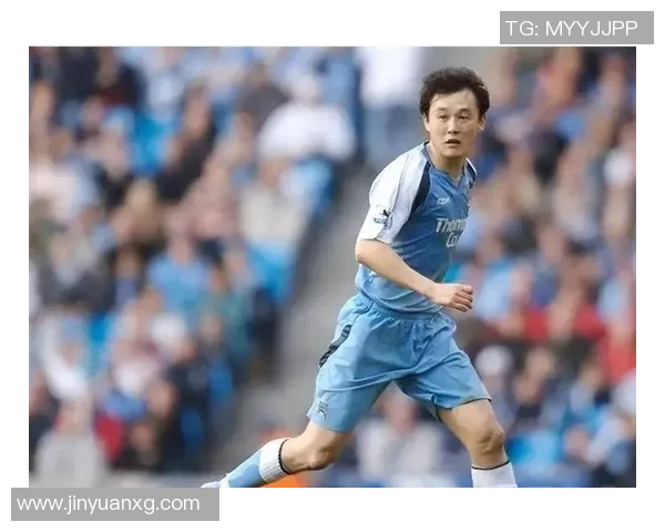 25号足球明星退役引发热议他在球场上的传奇生涯将如何被铭记